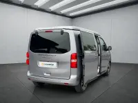 Neu Peugeot Traveller 177 PS (130 kW) 2026 Grau Van / Kleinbus