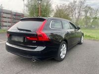 gebraucht Volvo V90 D3 Geartronic Momentum Anhängerk-Pano-LED