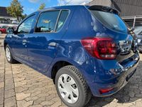 Gebraucht Dacia Sandero 73 PS (53 kW) 2018 Blau Kleinwagen