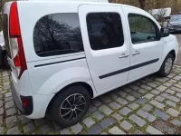 Gebraucht Renault Kangoo 106 PS (77 kW) 2013 Weiß Van / Kleinbus