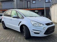 Gebraucht Ford S-MAX Titanium 140 PS (102 kW) 2012 Weiß Van / Kleinbus