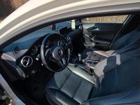 Gebraucht Mercedes A200 136 PS (100 kW) 2015 Weiß Limousine