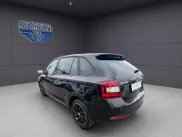 Gebraucht Skoda Rapid 125 PS (91 kW) 2018 Schwarz Kleinwagen