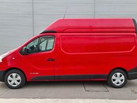 Gebraucht Renault Trafic 125 PS (91 kW) 2017 Rot Van / Kleinbus