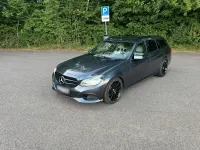 Gebraucht Mercedes E220 177 PS (130 kW) 2014 Andere farben Kombi