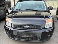 Gebraucht Ford Fusion 80 PS (58 kW) 2010 Schwarz Kleinwagen