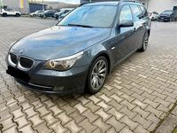 Gebraucht BMW 525 218 PS (160 kW) 2007 Grau Kombi