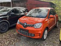 Gebraucht Renault Twingo Vibes 60 kW (82 PS) 2021 Valencia orange Kleinwagen