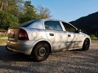 Gebraucht Opel Astra Selection 101 PS (74 kW) 2001 Silber Limousine