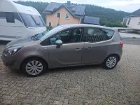 Gebraucht Opel Meriva 100 PS (73 kW) 2010 Braun Van / Kleinbus