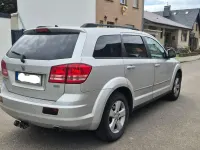 Gebraucht Dodge Journey 140 PS (102 kW) 2010 Silber SUV