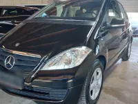 Gebraucht Mercedes A160 95 PS (69 kW) 2011 Schwarz Kleinwagen