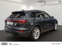Gebraucht Audi Q6 e-tron Performance 225 kW (306 PS) 2025 Grau SUV