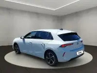 Neu Opel Astra 136 PS (100 kW) 2026 Kontur weiß (metallic) Limousine