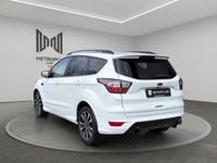 Gebraucht Ford Kuga ST-Line 150 PS (110 kW) 2016 Weiß SUV