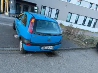 Gebraucht Opel Corsa 58 PS (42 kW) 2001 Blau Kleinwagen