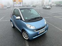 gebraucht Smart ForTwo Coupé mit dem 84 PS Motor blau. Gut gepflegt.