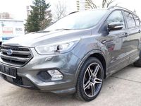 Usado Ford Kuga ST-Line 242 HP (177 kW) 2018 Cinzento SUV
