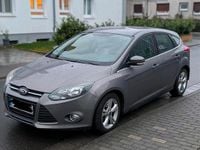 Gebraucht Ford Focus 101 PS (74 kW) 2012 Braun Kleinwagen