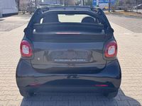 Gebraucht Smart ForTwo Cabrio 71 PS (52 kW) 2016 Schwarz Cabrio