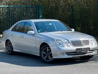 Gebraucht Mercedes E270 177 PS (130 kW) 2002 Silber Limousine