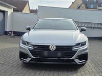 Gebraucht VW Arteon R-line 239 PS (175 kW) 2018 Grau Kleinwagen