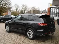 Gebraucht VW Touareg 231 PS (169 kW) 2018 Schwarz SUV