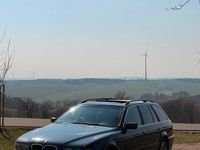 Gebraucht BMW 525 Basis 192 PS (141 kW) 2001 Blau Kombi