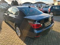 Gebraucht BMW 520 170 PS (125 kW) 2004 Blau Limousine