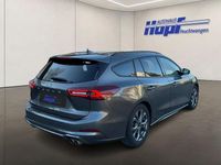 Gebraucht Ford Focus ST-Line 155 PS (114 kW) 2024 Grau Kombi