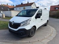 Gebraucht Renault Trafic Komfort 145 PS (106 kW) 2017 Weiß Van / Kleinbus