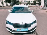 Gebraucht Skoda Superb Style 150 PS (110 kW) 2022 Weiß Limousine