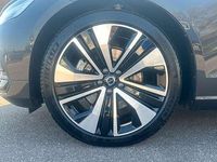 Gebraucht Volvo V60 Core 197 PS (144 kW) 2025 Grau Kombi