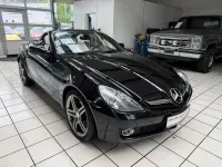 Gebraucht Mercedes SLK200 2LOOK Edition 184 PS (135 kW) 2010 Schwarz/baltic black Cabrio