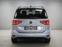 Neu VW Touran 150 PS (110 kW) 2025 Oyster silber Van / Kleinbus