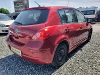 Gebraucht Nissan Tiida Visia 110 PS (80 kW) 2010 Rot Limousine