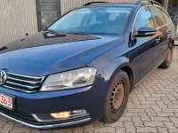 Usata VW Passat Comfortline 140 CV (102 kW) 2014 Blu Berlina