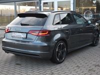 gebraucht Audi A3 Sportback 3xS line*ACC*Spur*Standheiz*Xenon