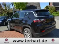Occasion Jeep Compass Altitude 131 ch (96 kW) 2024 Noir SUV