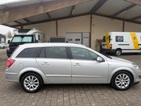 Gebraucht Opel Astra Innovation 116 PS (85 kW) 2009 Silber Kombi