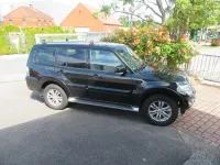 Gebraucht Mitsubishi Pajero 190 PS (139 kW) 2015 Schwarz SUV