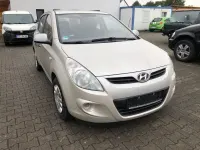 Gebraucht Hyundai i20 Classic 77 PS (56 kW) 2009 Gold Kleinwagen