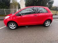 Gebraucht Toyota Yaris 69 PS (50 kW) 2008 Rot Kleinwagen
