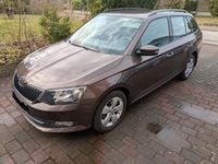 Gebraucht Skoda Fabia Ambition 90 PS (66 kW) 2016 Braun Kombi