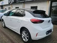 Używany Opel Corsa Elegance 115 KM (84 kW) 2022 Biały Hatchback