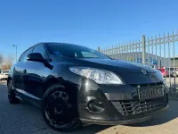 Gebraucht Renault Mégane 101 PS (74 kW) 2011 Schwarz Limousine
