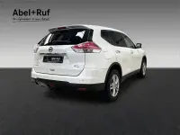 Gebraucht Nissan X-Trail Acenta 177 PS (130 kW) 2017 Brilliant white (m) SUV