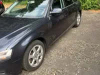Gebraucht Audi A4 Ambiente 136 PS (100 kW) 2012 Blau Kombi