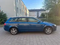 Gebraucht Audi A4 130 PS (95 kW) 2005 Blau Kombi