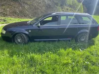 Używany Audi S6 Sport 340 KM (250 kW) 2002 Niebieski Kombi